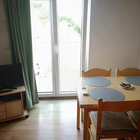 Apartment Samanta Šišan Bagian luar foto